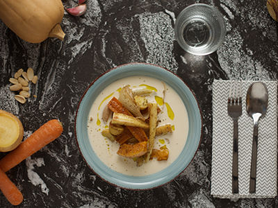 Recipe kit Ajo blanco and braised vegetables